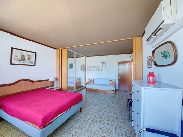 Apartamento T1 para Venda em Quarteira