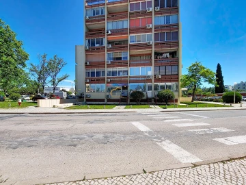 Apartamento T1 para Venda em Quarteira
