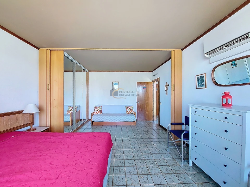 Apartamento T1 para Venda em Quarteira Foto 10