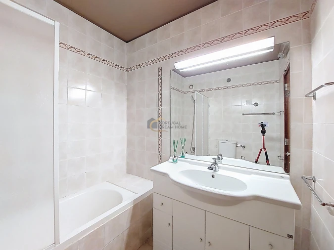 Apartamento T1 para Venda em Quarteira Foto 14