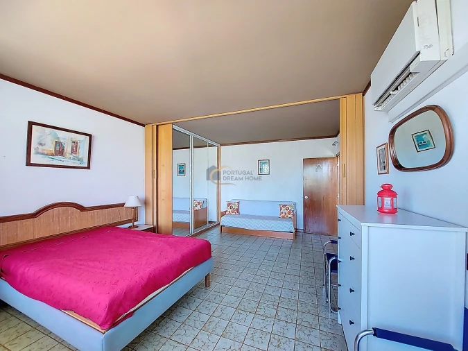 Apartamento T1 para Venda em Quarteira Foto 11