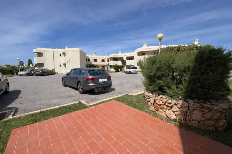 Apartamento T2 para Venda em Lagoa e Carvoeiro Foto 8