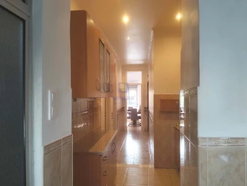 Apartamento T2 para Venda em Campolide