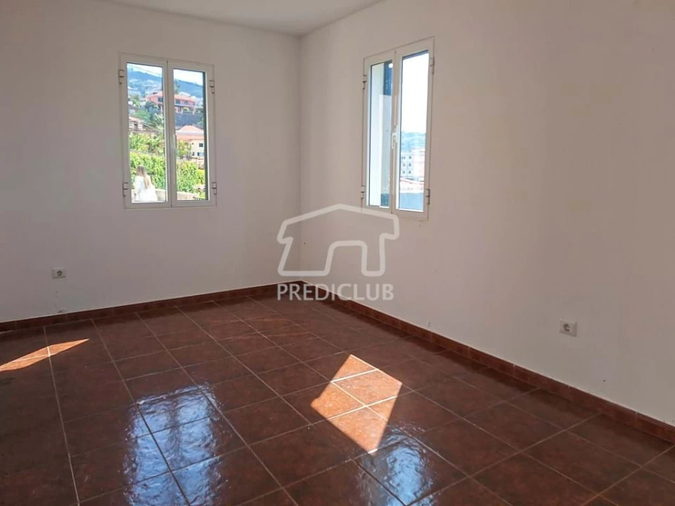 Moradia T3 para Venda em Imaculado Coração de Maria Foto 13