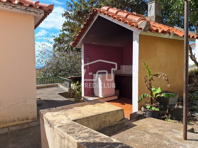 Moradia T3 para Venda em Imaculado Coração de Maria Foto 9