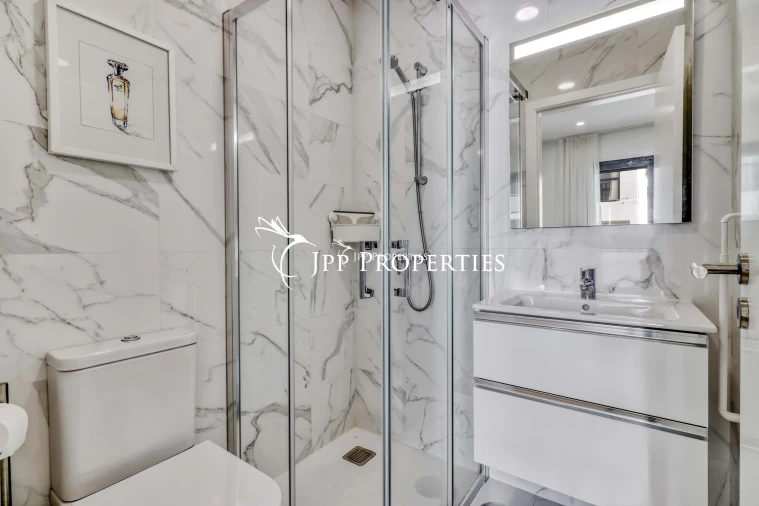 Apartamento T2 para Venda em Quarteira Foto 6