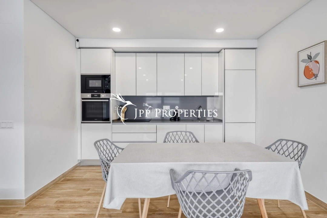 Apartamento T2 para Venda em Quarteira Foto 14
