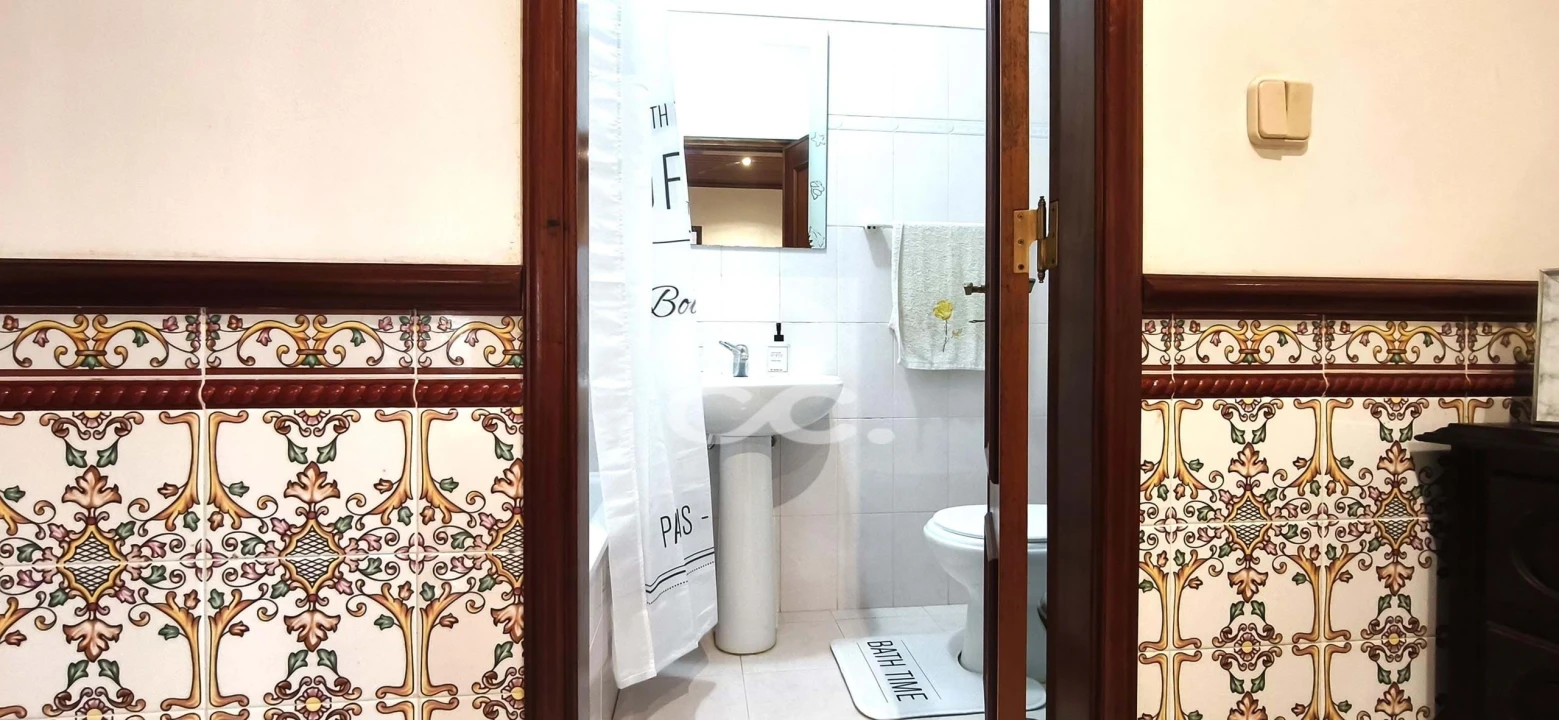 Apartamento T3 para Venda em Ramada e Caneças Foto 5