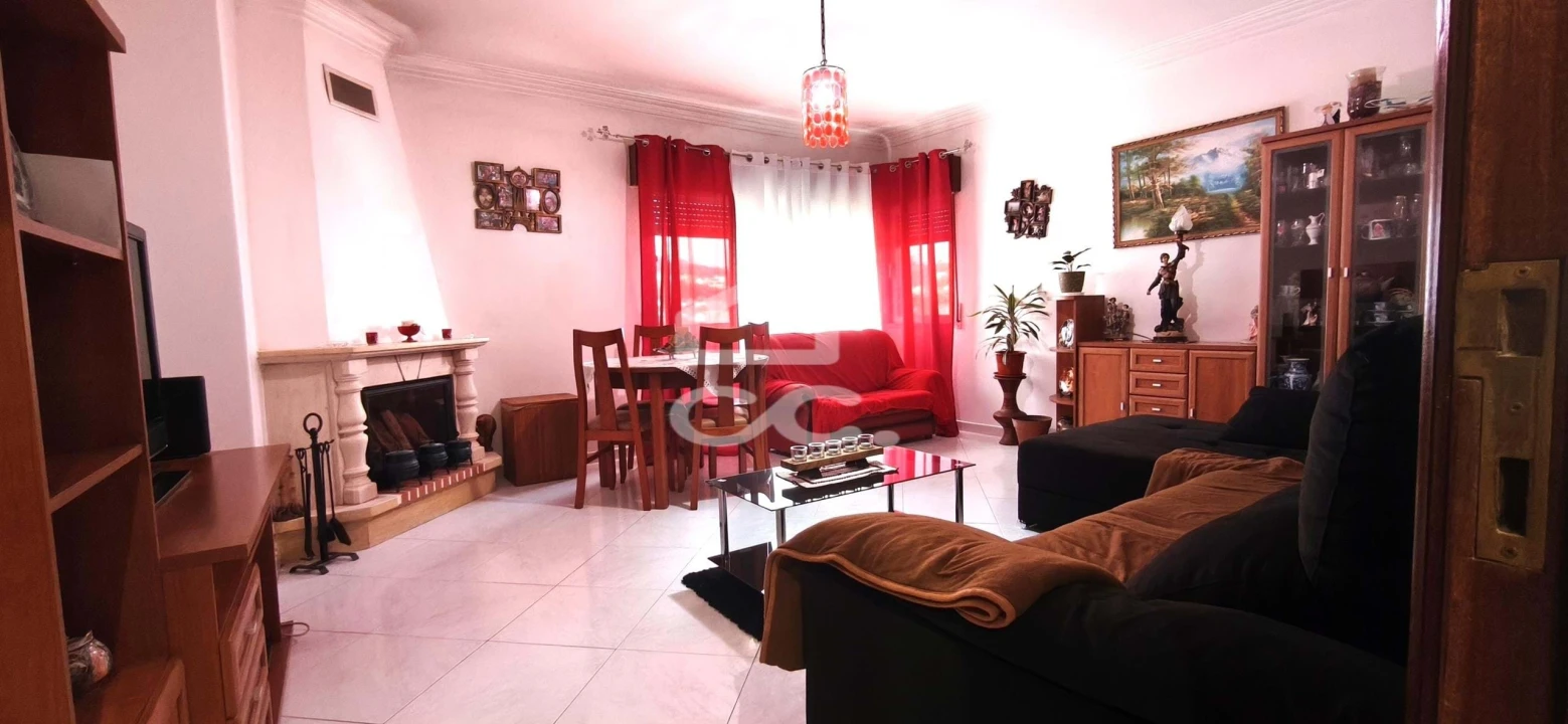 Apartamento T3 para Venda em Ramada e Caneças Foto 20