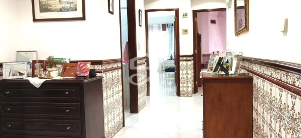 Apartamento T3 para Venda em Ramada e Caneças