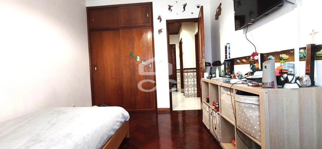 Apartamento T3 para Venda em Ramada e Caneças Foto 17