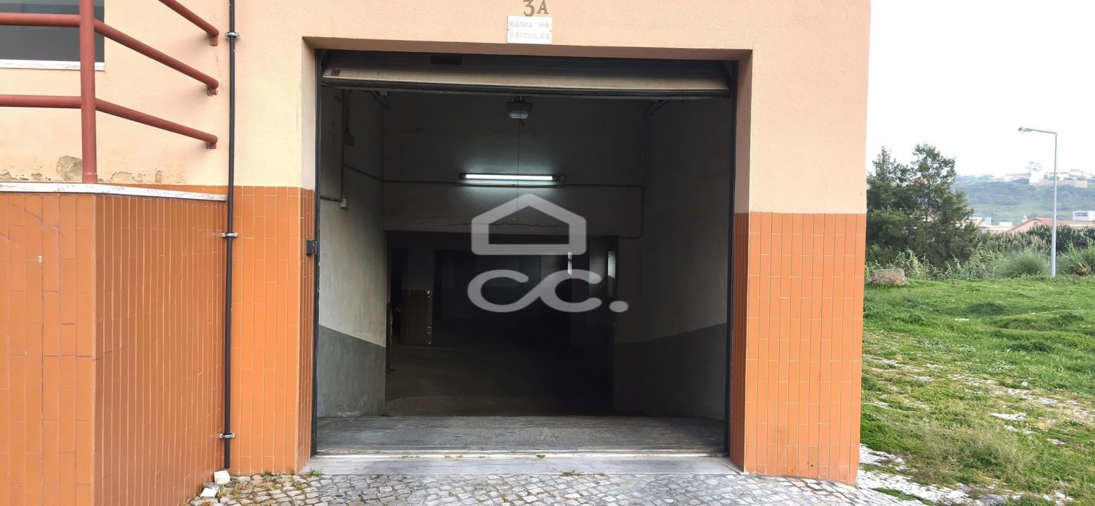 Apartamento T3 para Venda em Ramada e Caneças Foto 23