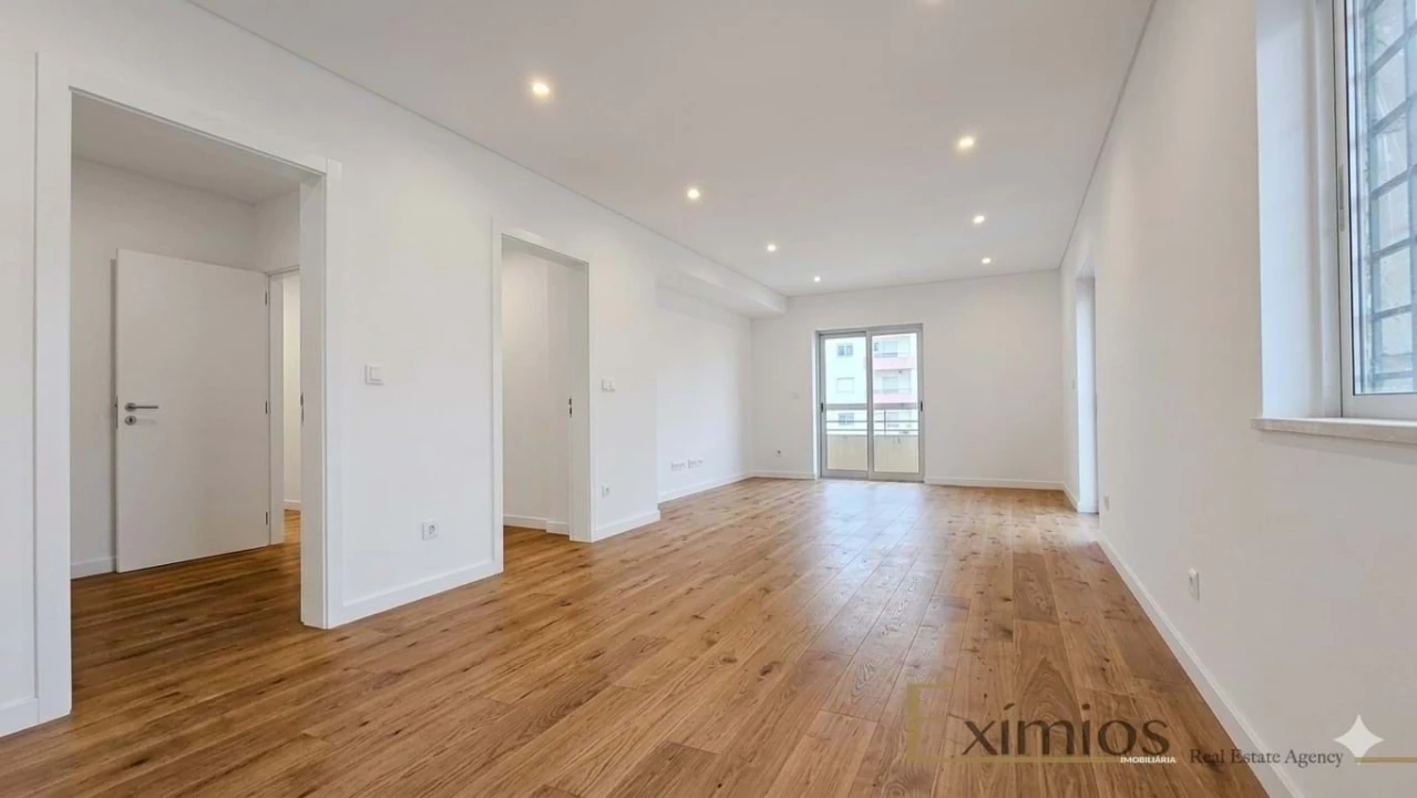 Apartamento T3 para Venda em Póvoa de Varzim, Beiriz e Argivai Foto 1