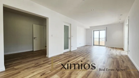 Apartamento T3 para Venda em Póvoa de Varzim, Beiriz e Argivai