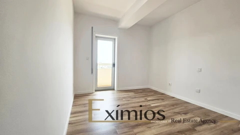 Apartamento T3 para Venda em Póvoa de Varzim, Beiriz e Argivai