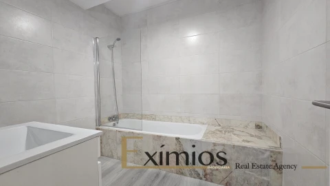 Apartamento T3 para Venda em Póvoa de Varzim, Beiriz e Argivai
