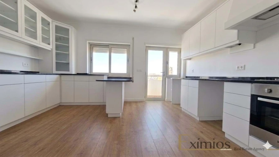 Apartamento T3 para Venda em Póvoa de Varzim, Beiriz e Argivai Foto 2