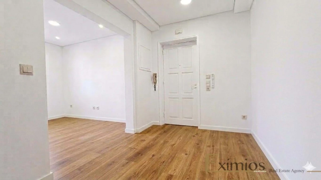 Apartamento T3 para Venda em Póvoa de Varzim, Beiriz e Argivai Foto 3