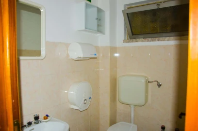Negócio para Venda em Loures
