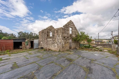 Terreno para Venda em Baltar