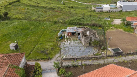 Terreno para Venda em Baltar