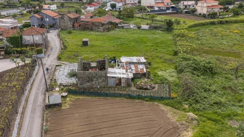 Terreno para Venda em Baltar