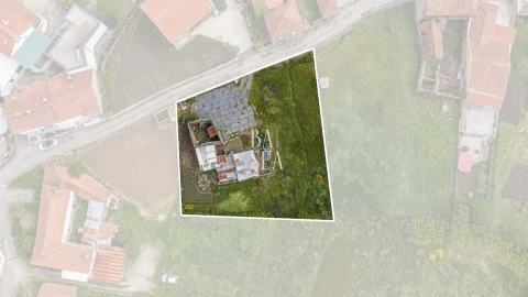 Terreno para Venda em Baltar