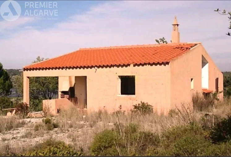 Terreno para Venda em Santa Barbara de Nexe Foto 4