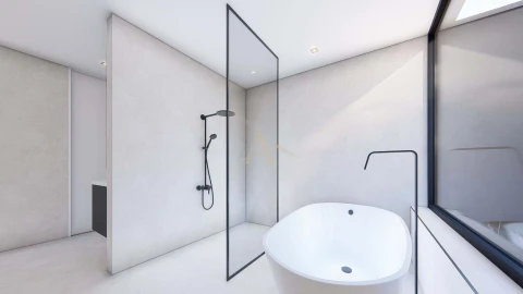 Moradia T4 para Venda em Valadares