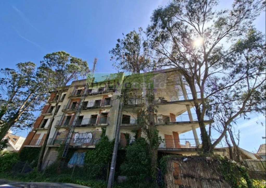 Prédio para Venda em Algueirão-Mem Martins Foto 2