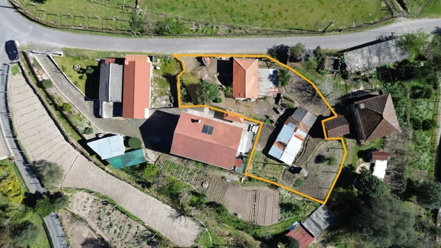 Moradia T1 para Venda em Vilela, São Cosme e São Damião e Sá Foto 4