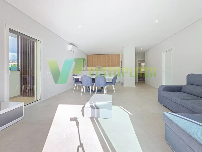 Apartamento T1 para Arrendamento em Portimão Foto 5