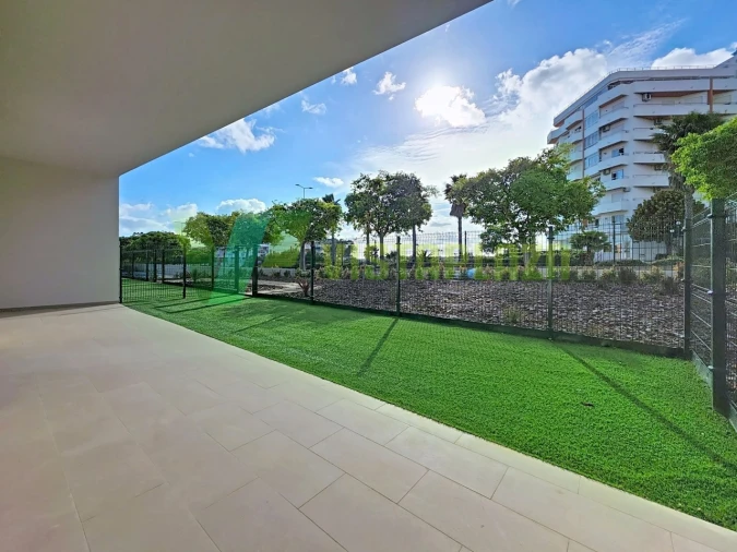 Apartamento T1 para Arrendamento em Portimão Foto 6