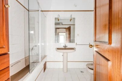 Apartamento T1 para Venda em Antas e Abade de Vermoim