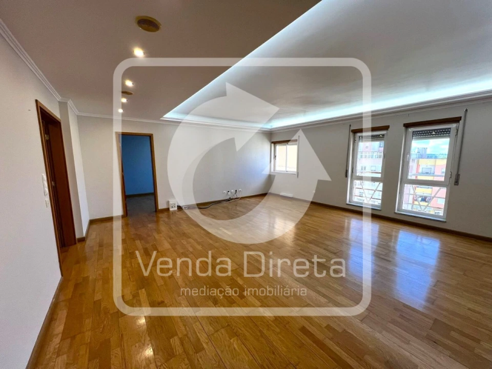 Apartamento T4 para Venda em Alto do Seixalinho, Santo André e Verderena Foto 3