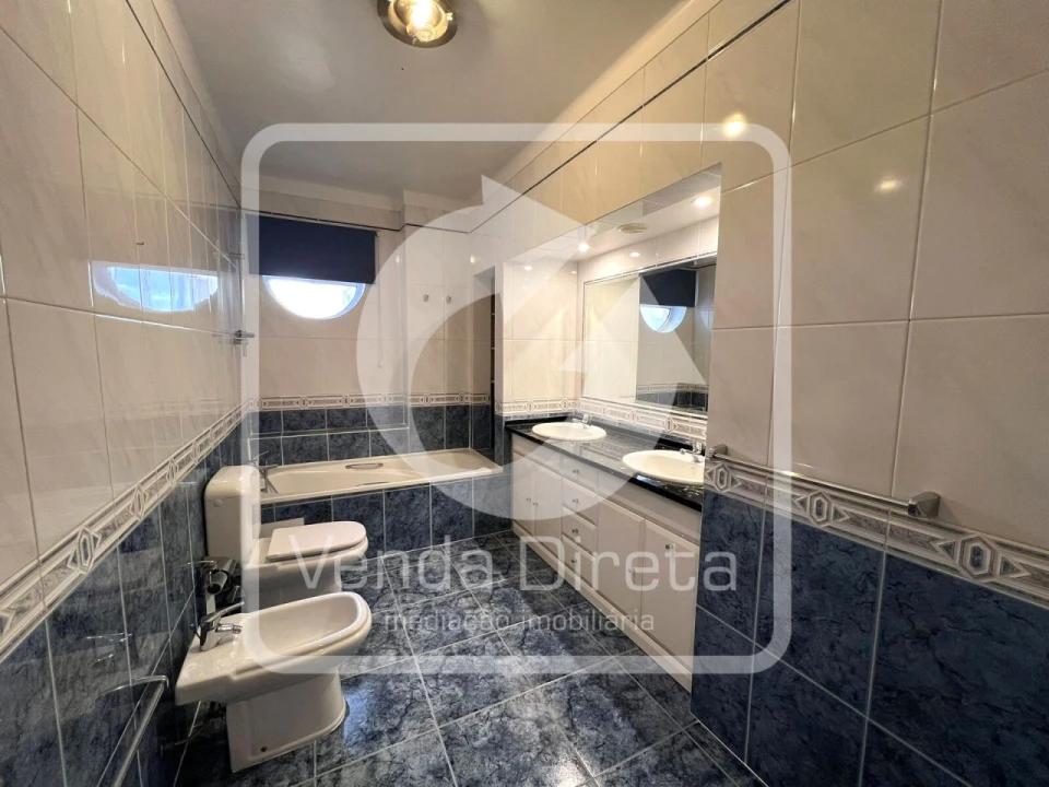 Apartamento T4 para Venda em Alto do Seixalinho, Santo André e Verderena Foto 10