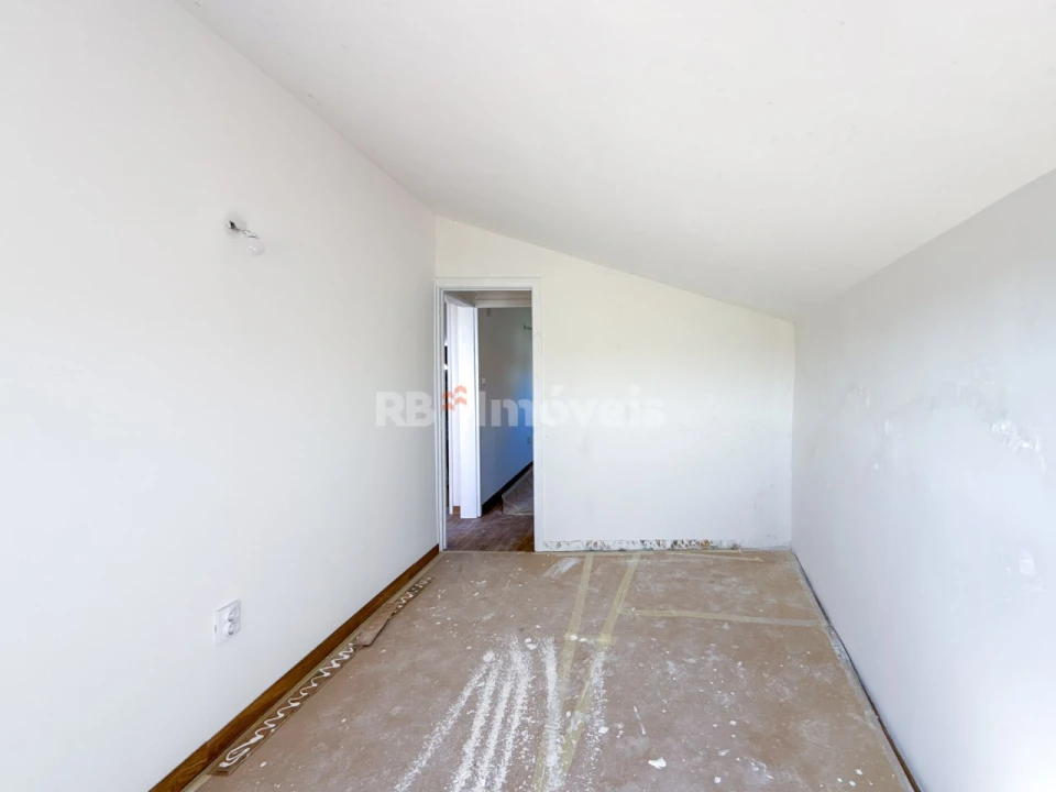 Moradia T2 para Venda em Assentiz Foto 24