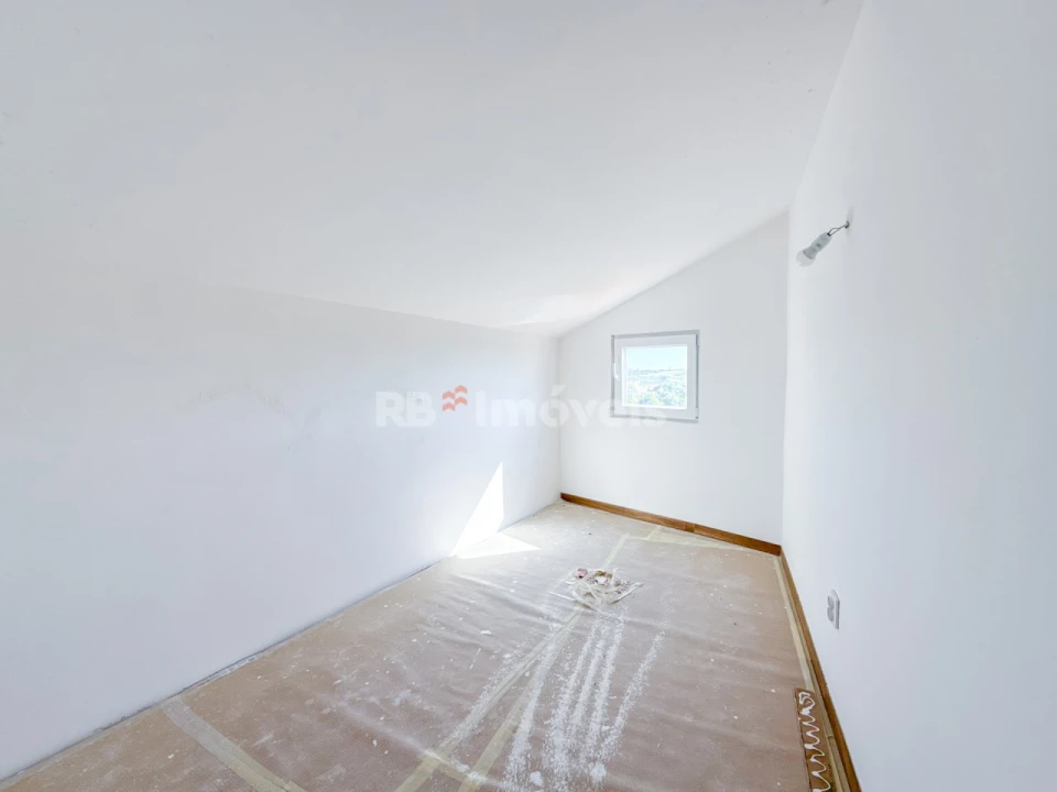 Moradia T2 para Venda em Assentiz Foto 25