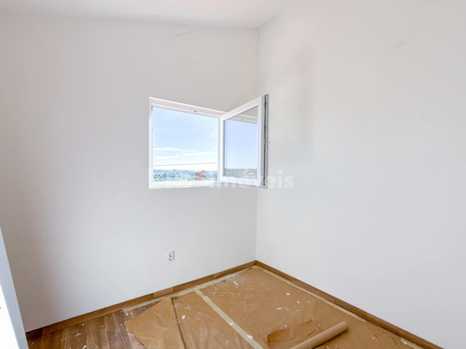 Moradia T2 para Venda em Assentiz Foto 15