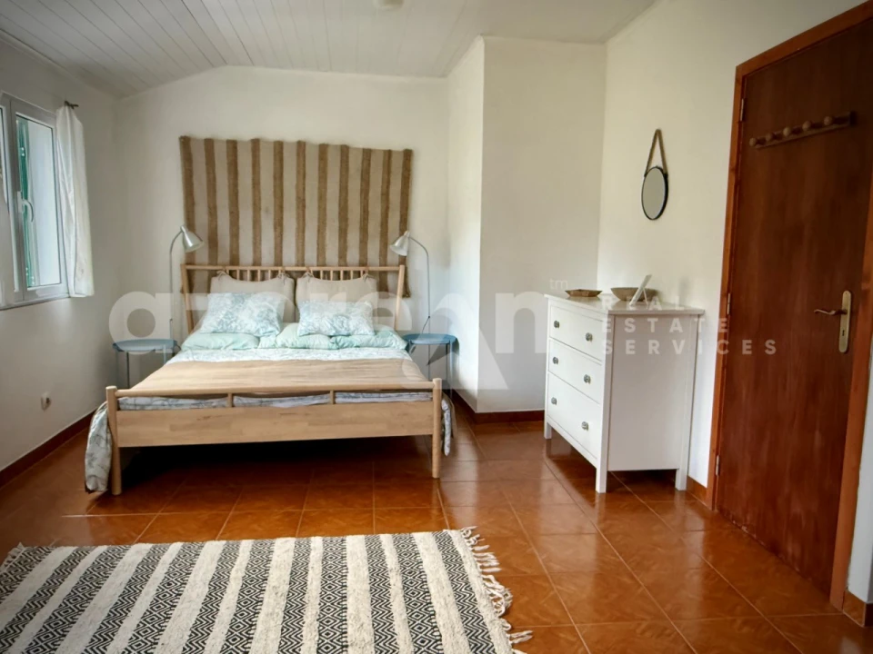 Moradia T5 para Venda em Ribeira Chã Foto 23