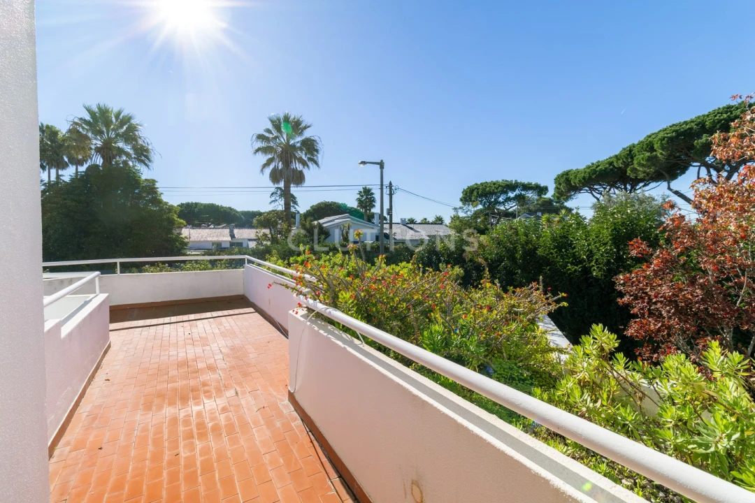 Moradia T5 para Venda em Cascais e Estoril Foto 30