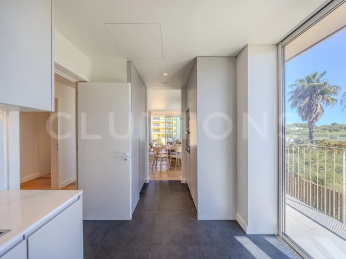 Apartamento T1 para Venda em Quarteira Foto 9