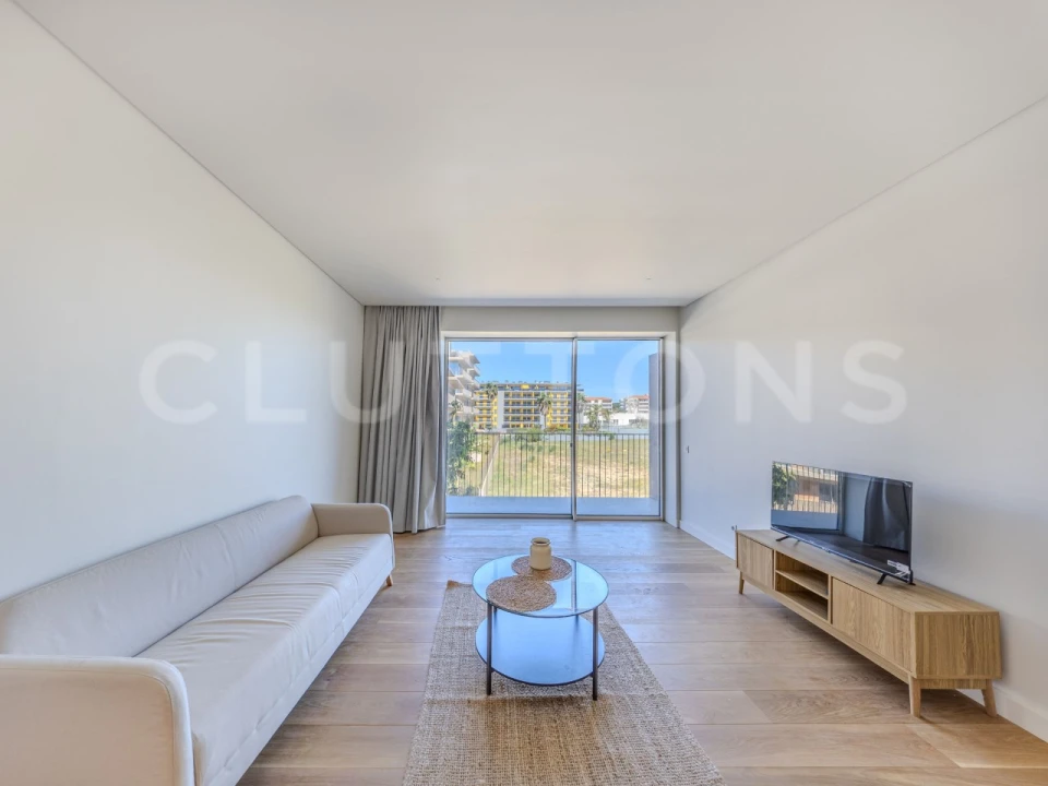 Apartamento T1 para Venda em Quarteira Foto 2