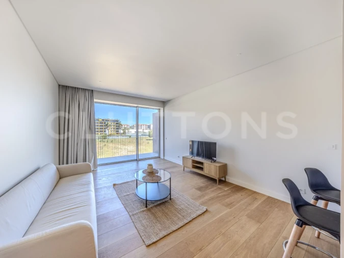 Apartamento T1 para Venda em Quarteira Foto 7