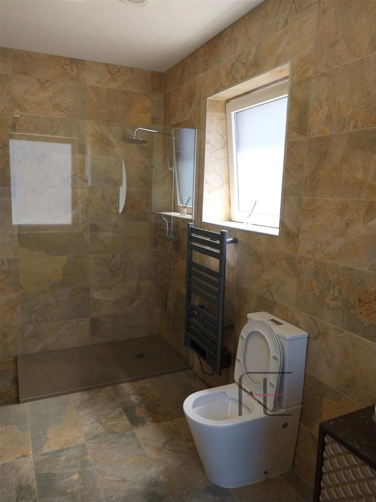 Apartamento T2 para Venda em Bonfim Foto 13
