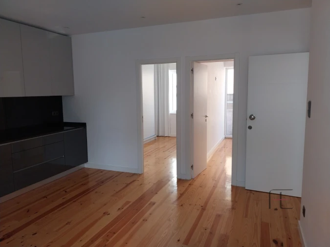 Apartamento T2 para Venda em Bonfim Foto 18