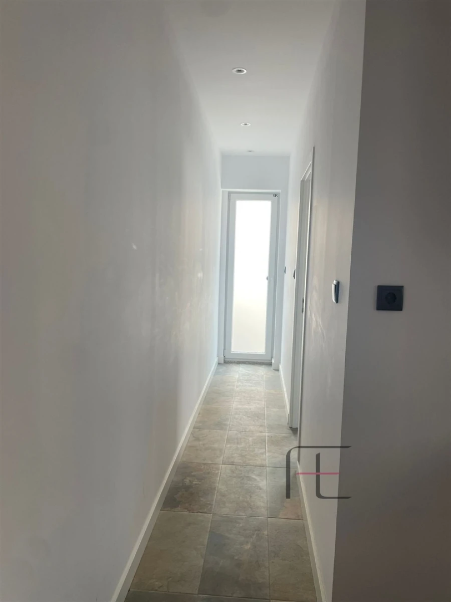 Apartamento T2 para Venda em Bonfim Foto 24