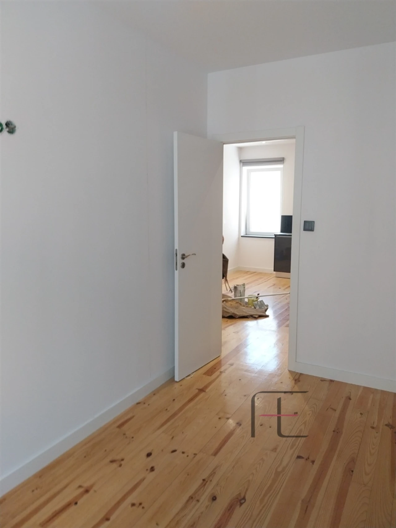 Apartamento T2 para Venda em Bonfim Foto 15
