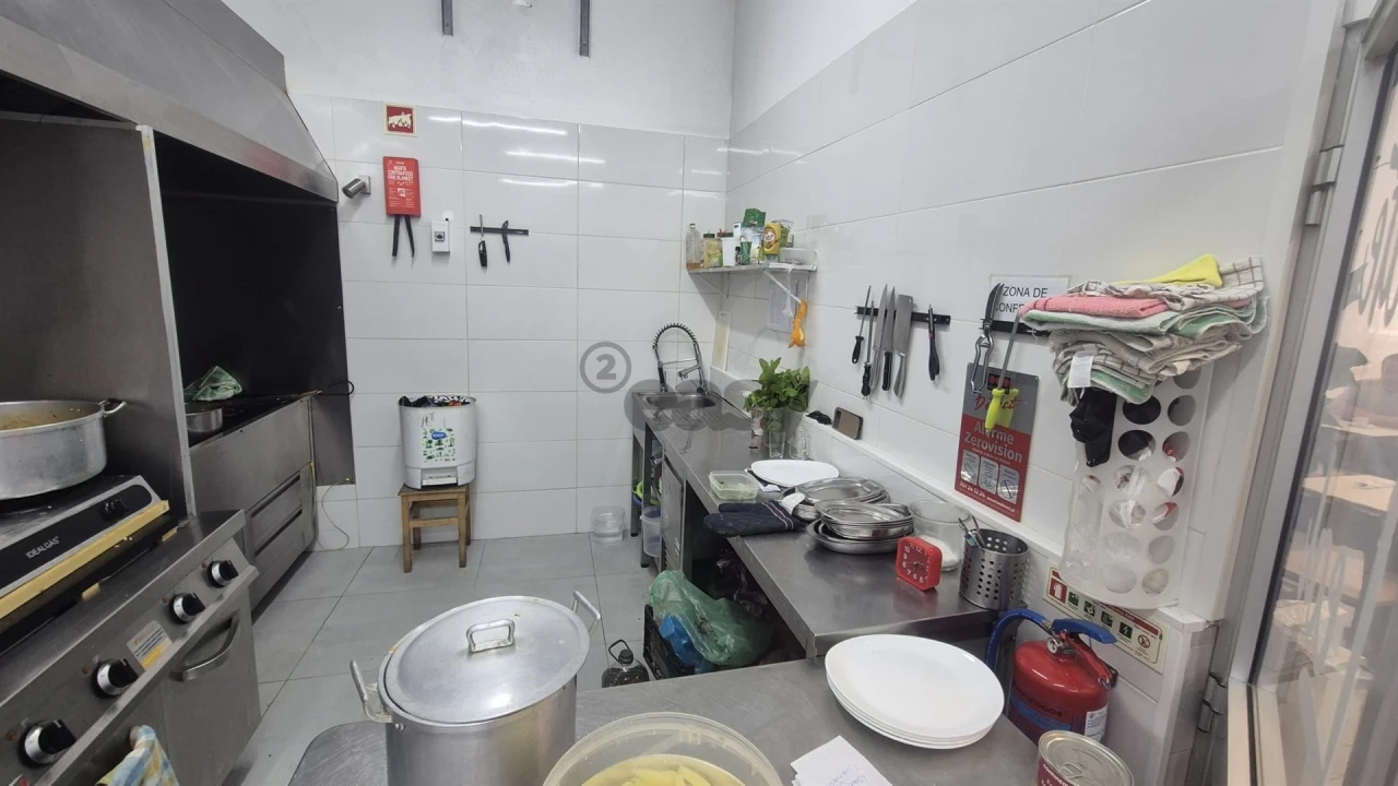 Negócio para Trespasse em Camarate, Unhos e Apelação Foto 10