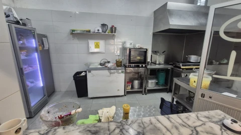 Negócio para Trespasse em Camarate, Unhos e Apelação